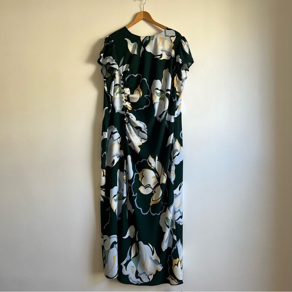 Reformation Frasier Dress in Lyra - Picture 4 of 16